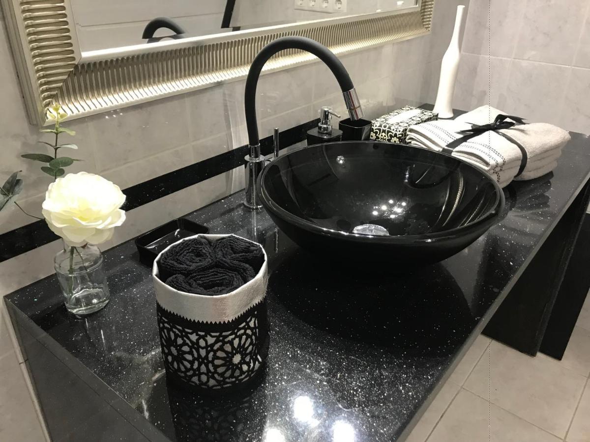 Luxury Basement In The Surrounding Of Budapest Apartment Mogyoród Екстериор снимка